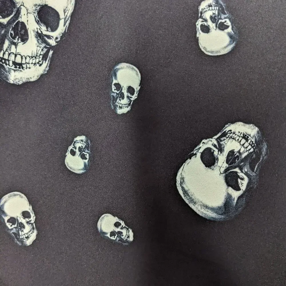 Midnight Hour Black Skull Print Swim Trunks Size 42